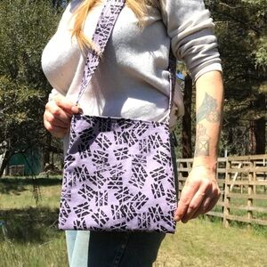 Handmade Shoulder Tote Bag, VTG 90s Fabric Upcycle